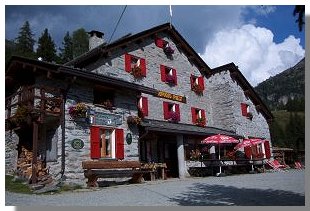 Il rifugio Pal&ugrave; (foto M. Dei Cas)