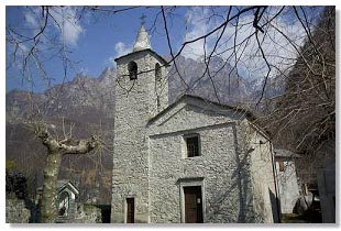 La Chiesa di S.Giorgio di Cola (foto M.Dei Cas)