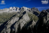 A sx la val del Ferro, a dx la val Qualido (foto R. Ganassa)