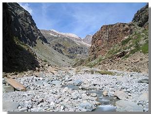 Il tratto pi&ugrave; basso del vallone di Scerscen. Foto di M. Dei Cas
