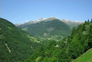 All'ingresso della Val Grosina. Foto di M.  Dei Cas