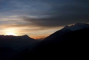 Tramondo sulla bassa Valtellina. Foto di M.  Dei Cas