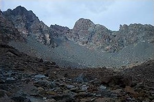 La piana dei Dannati vista dal passo di Scermendone. Foto di M. Dei Cas